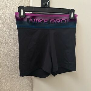 Nike Pro Training Shorts Velvet Waistband